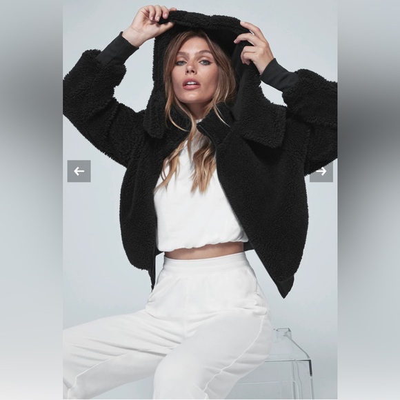 [SOLD] Foxy Sherpa Jacket Fleece Black XS - Picture 6 of 6